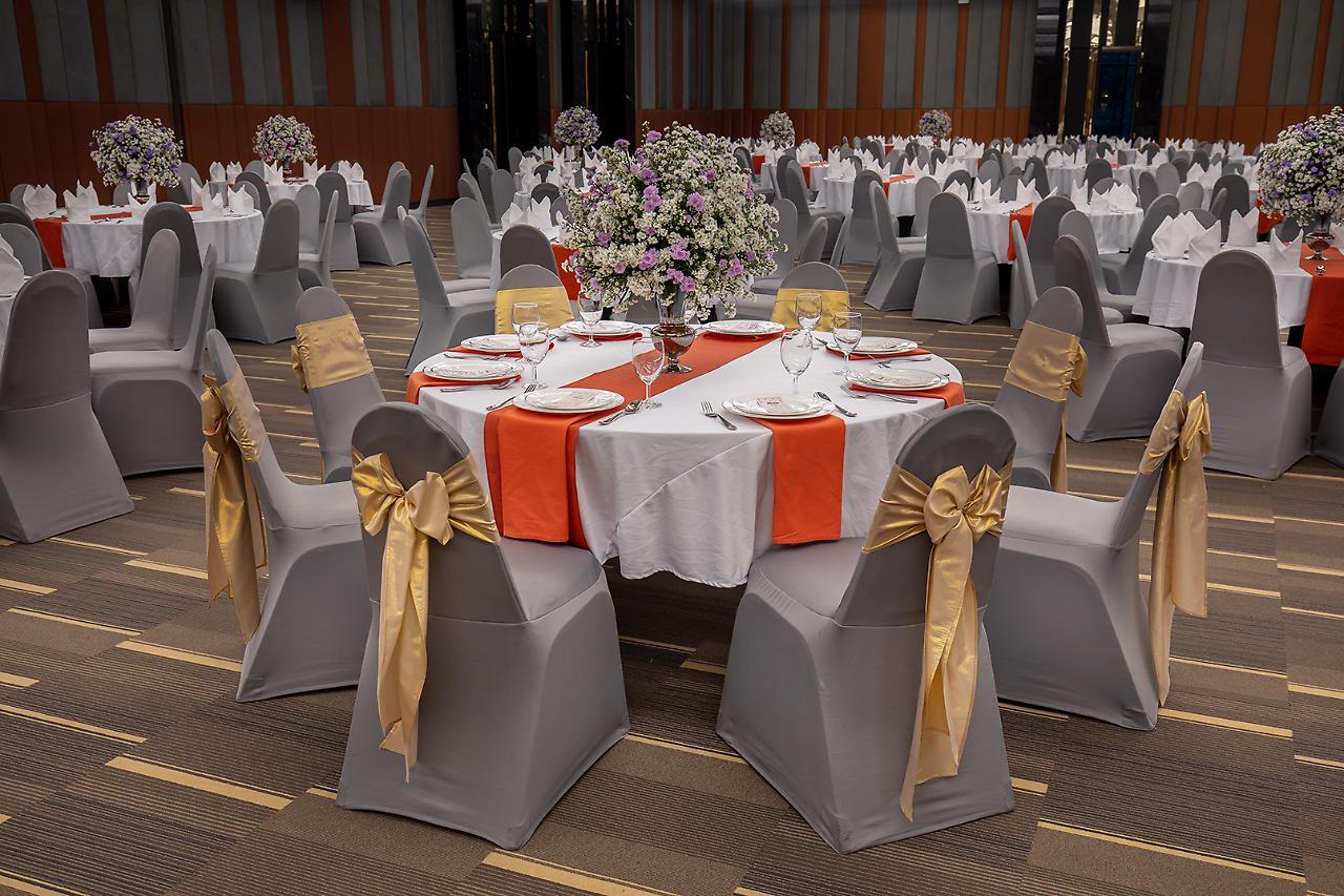 The Heritage Chiang Rai Hotel And Convention Zewnętrze zdjęcie A banquet hall