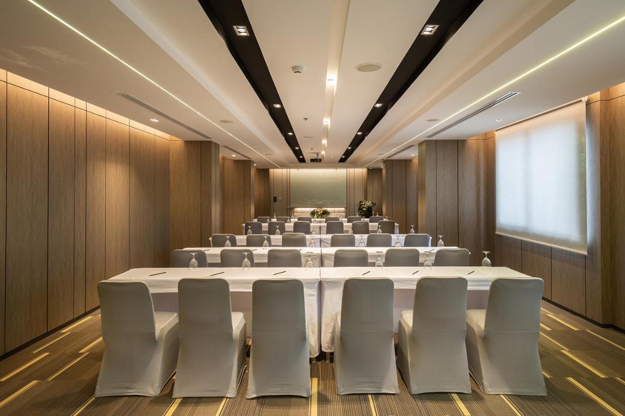The Heritage Chiang Rai Hotel And Convention Zewnętrze zdjęcie Meeting room